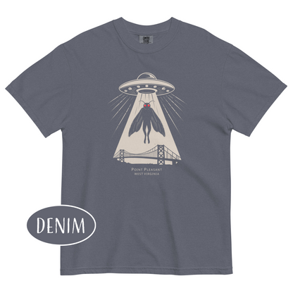 Mothman UFO Abduction T-Shirt Retro Sci-Fi Cryptid Tee Cryptidcore Aesthetic Point Pleasant